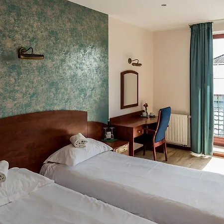 4 Pory Roku Sauna & Resort 2*