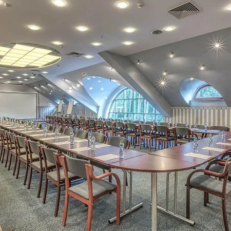 4 Pory Roku Sauna & Resort 2*