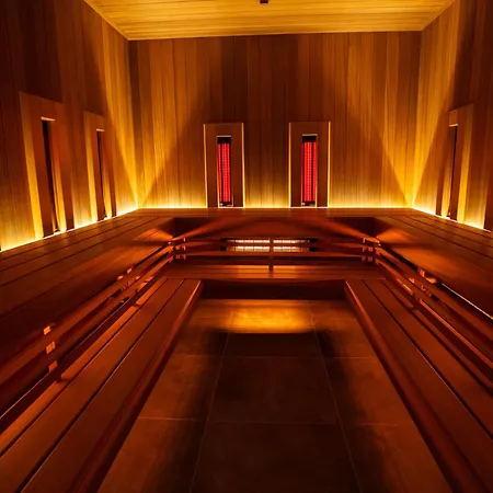 Üdülőközpont 4 Pory Roku Sauna & 2*