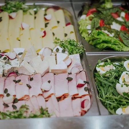 Ośrodek wypoczynkowy 4 Pory Roku Restauracja I