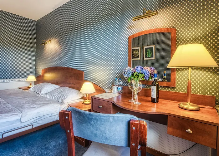 4 Pory Roku Sauna & 2* Bakowo